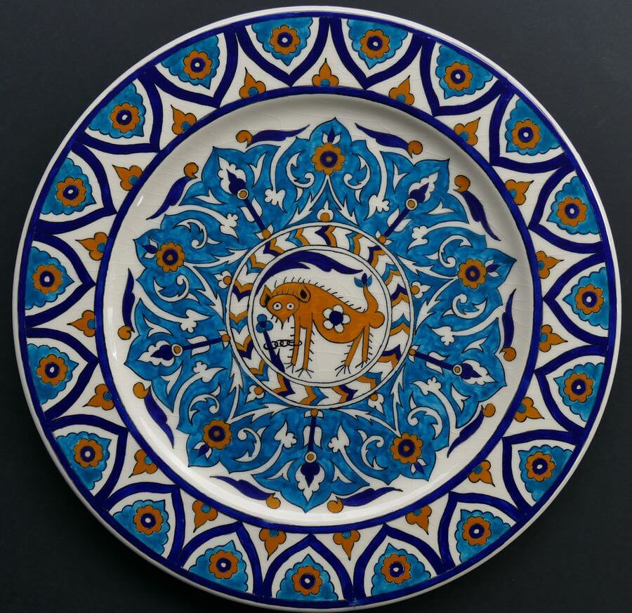 Grande assiette dite Au Lion de Tunis