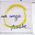 Un-ange-passe-Technique-mixte-40-cm-x-40-cm